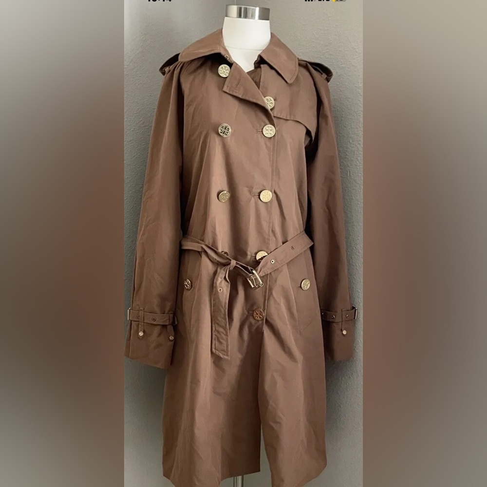 New~ ( No Tags ) Tory Burch Trench/Rain Coat